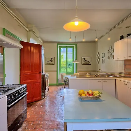 Langevine By Interhome